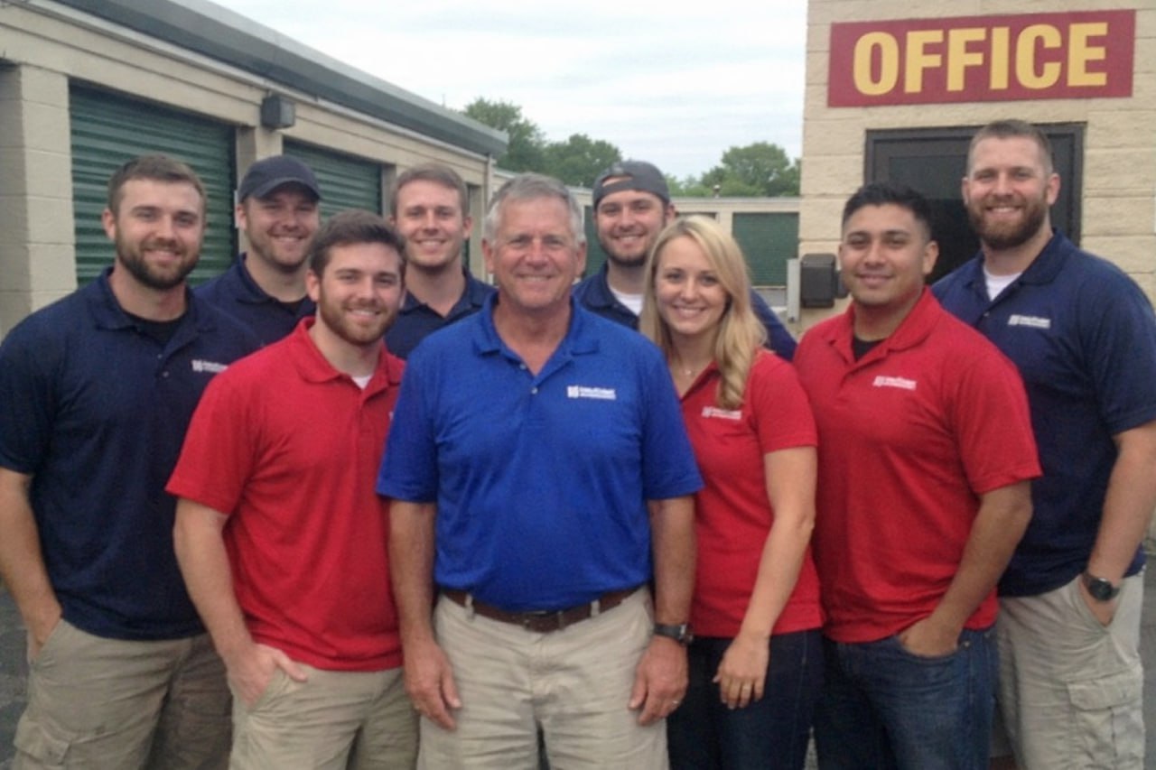 Water damage restoration professionals in Cleveland, OH